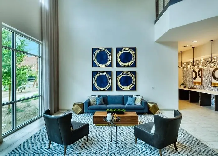 Cozysuites Phx Roro Gym Pool Pets Parking #7 Apartment *